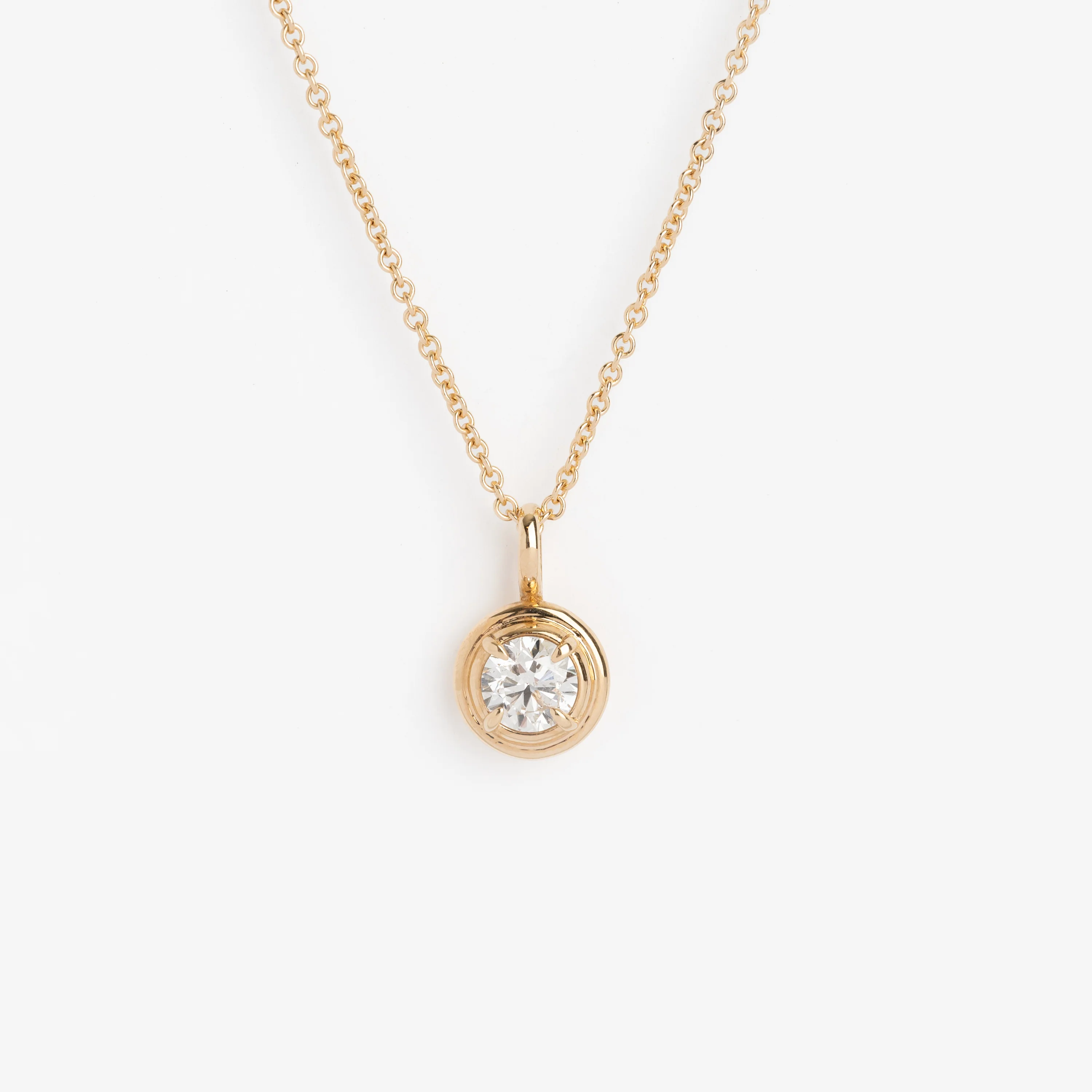 The New Diamond Pendants & Earrings